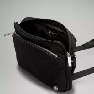 Lululemon City Adventurer Crossbody Bag - Black